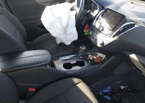 2018 Chevrolet Malibu Lt z USA, uszkodzony, nr VIN 1G1ZD5ST6JF281938